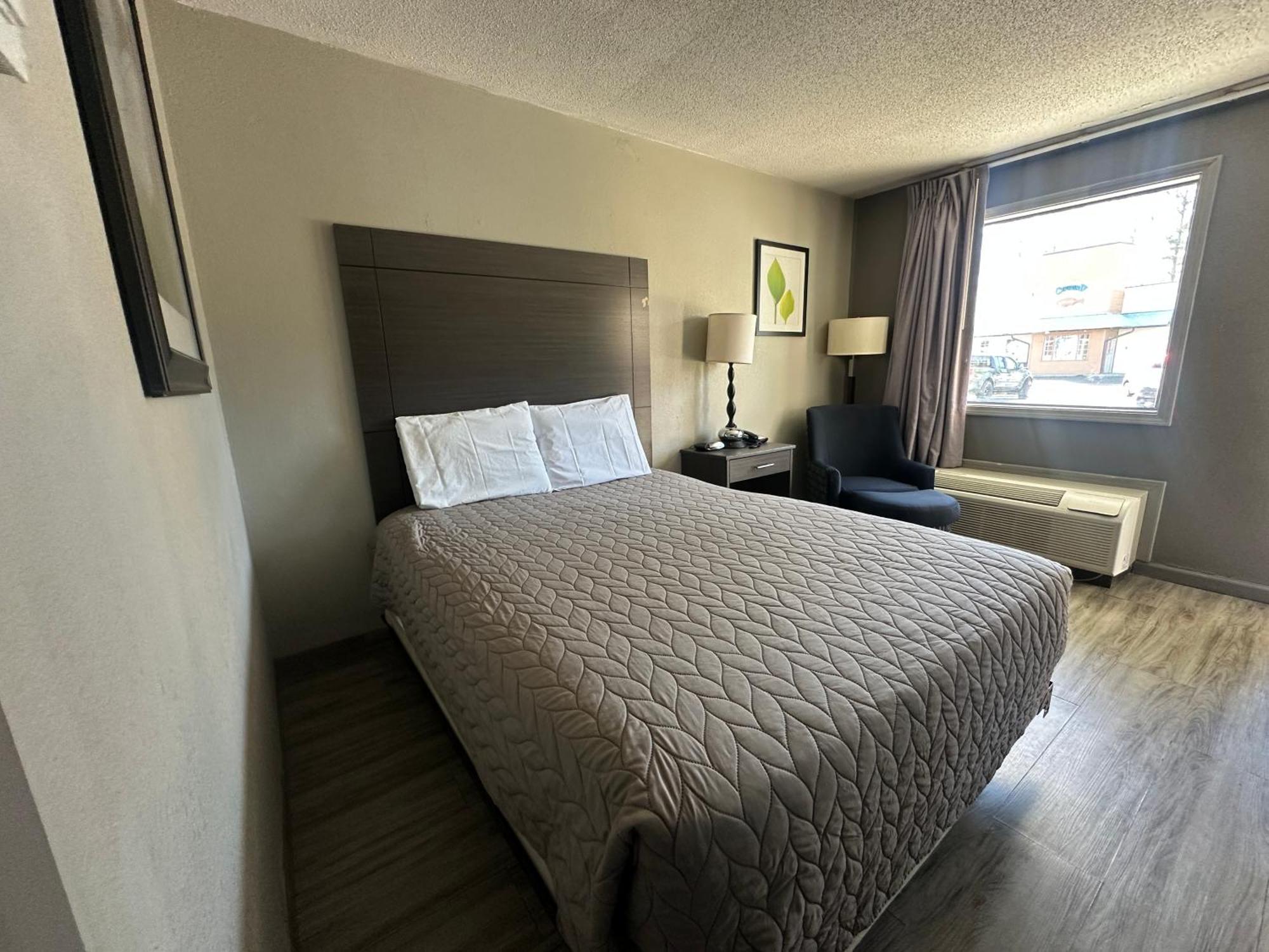 Executive Inn Locust Grove By Capital O Экстерьер фото